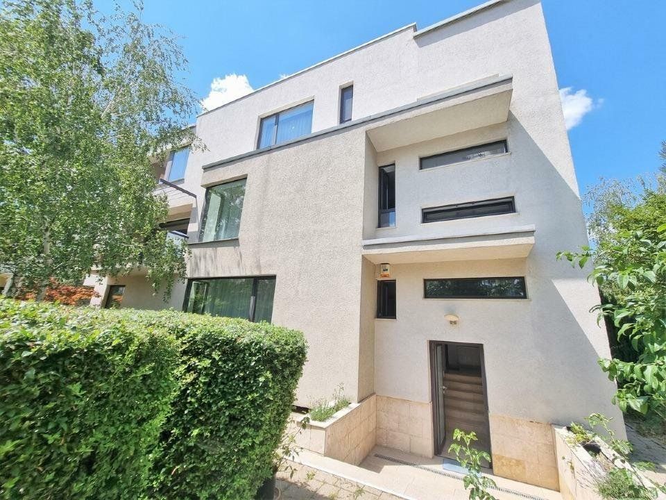 Parter in vila 4 camere lux cu gradina proprie , OMV Petrom City - Poză 3