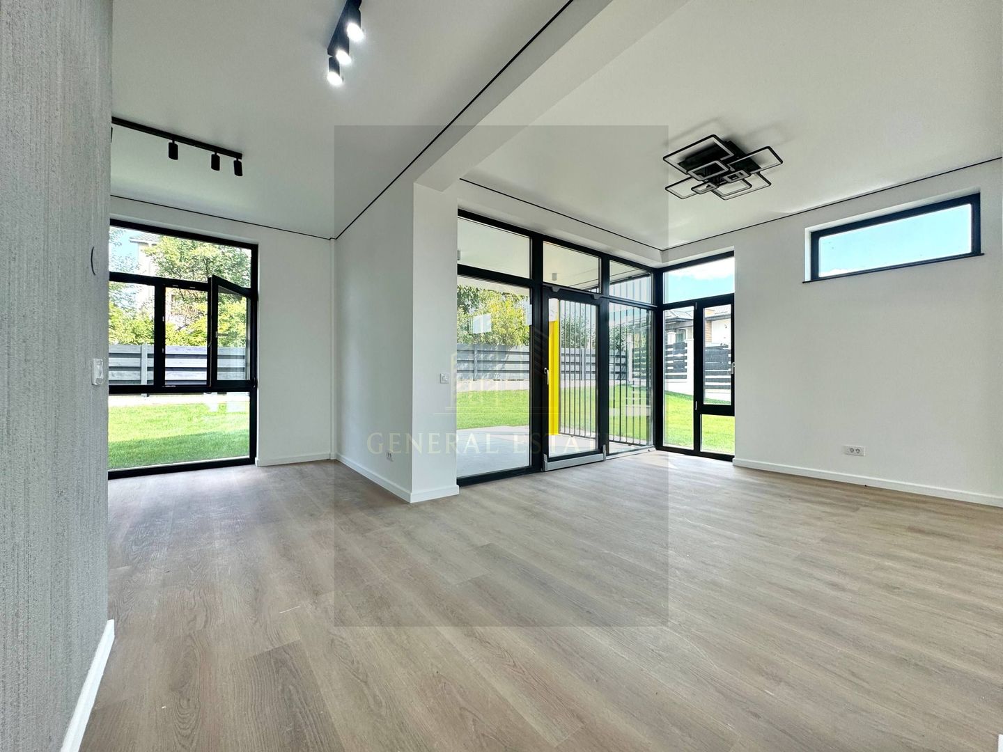 Vânzare Casă în 2 Nivele  - 160 m.p - Vișan. - Poză 9