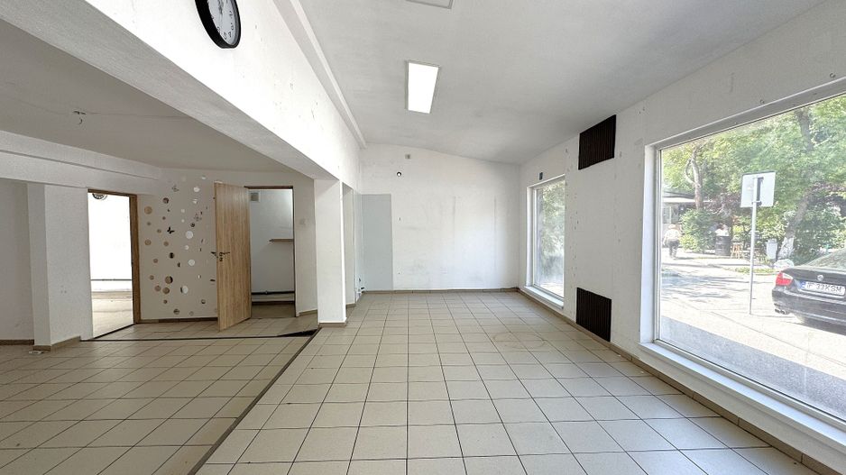 Spatiu Comercial | Piata Covasna | Berceni | parcare | COMISION 0% | - Poză 4