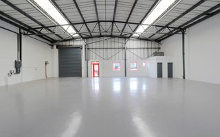 Hala de inchiriat! - Poză 11