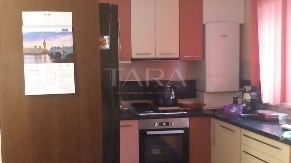 Apartament cu 3 camere de vânzare în zona Europa - Poză 5