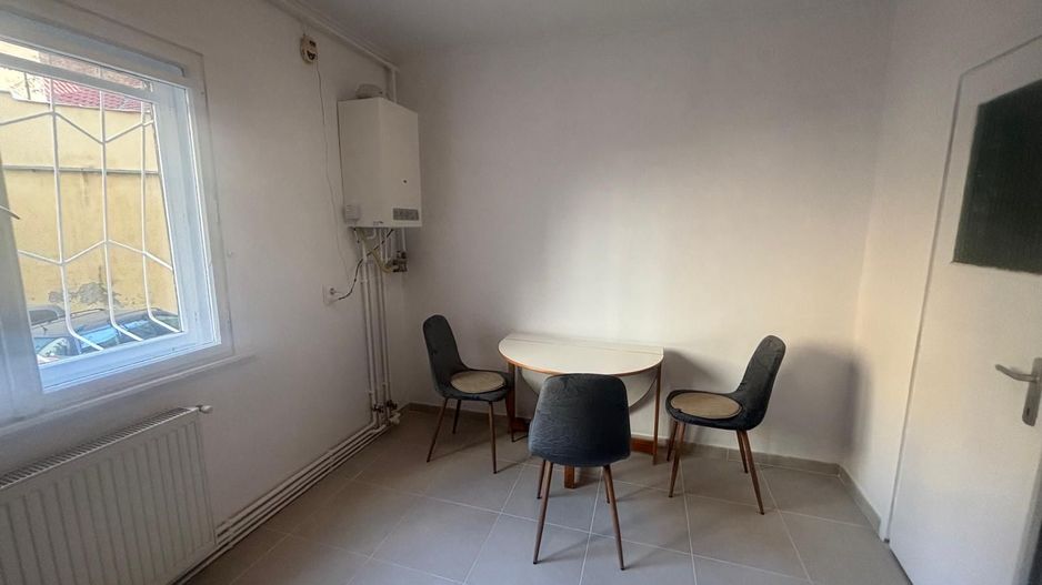 Mobilat si utilat aproape de Piata Unirii - Poză 11