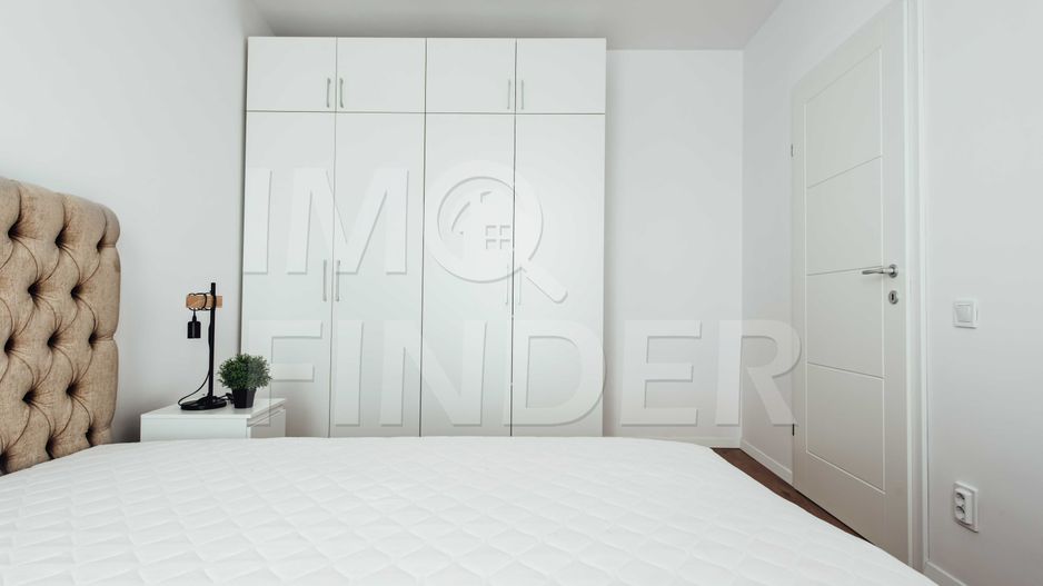 Apartament zona semicentrala de 3 camere, imobil nou, garaj - Poză 4