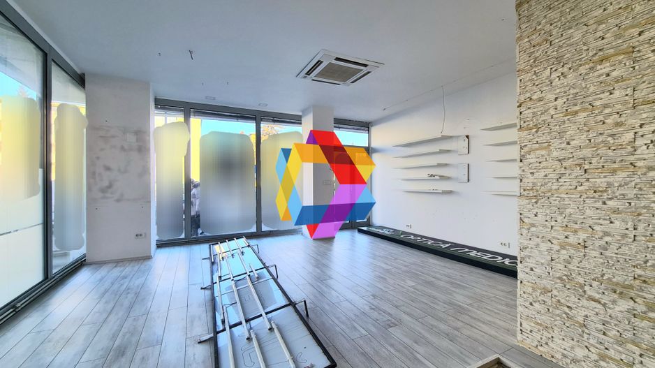 Spatiu comercial de închiriat Brasov - 100 mp # plus-imo.ro - Poză 4