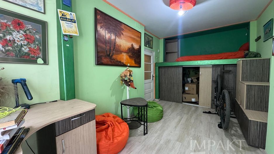 Casa cu teren generos in cartierul 'Intre Lacuri'!!! - Poză 4