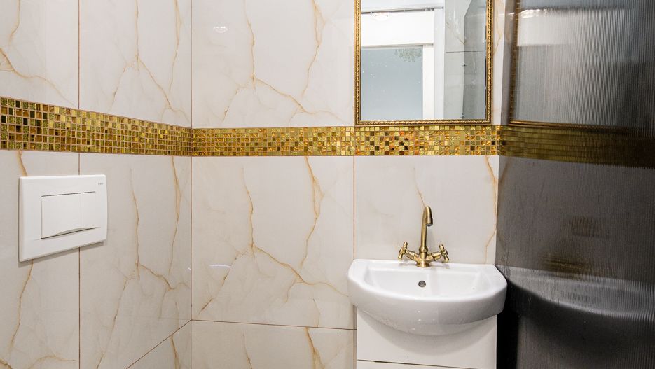 Frizerie-Coafor-Mani-Pedi, 7 posturi complet echipat - Poză 6