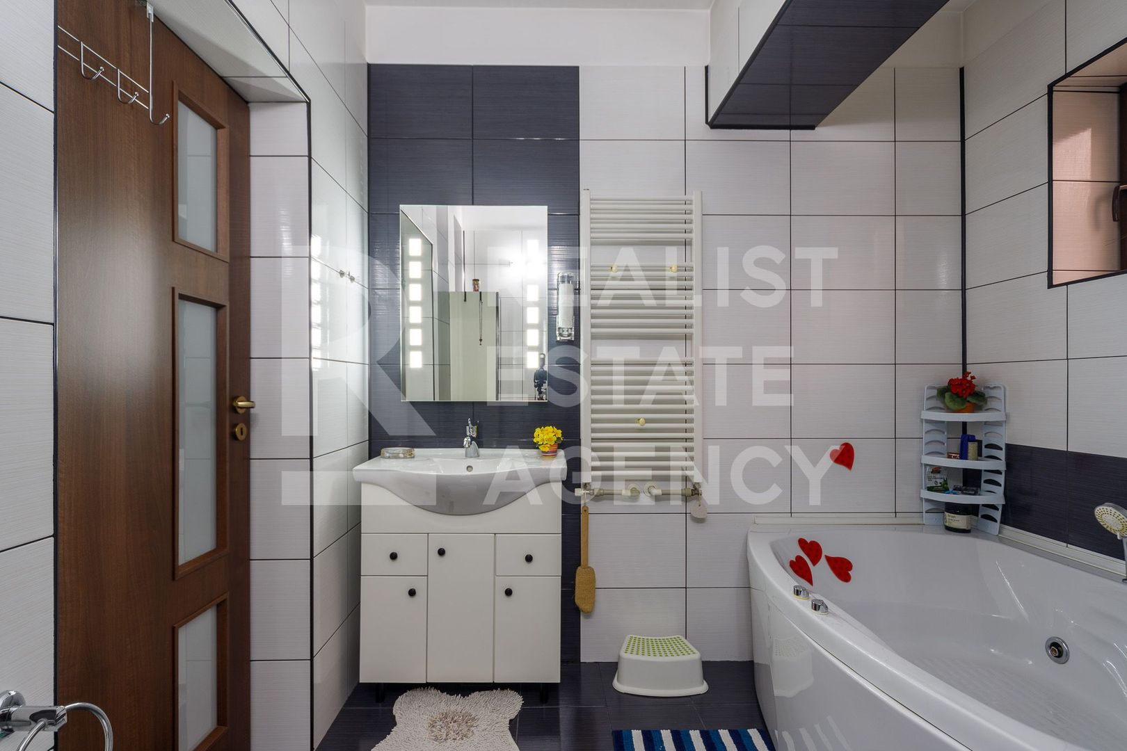 Vânzare, Duplex, 7 camere, zona Militari - Poză 32