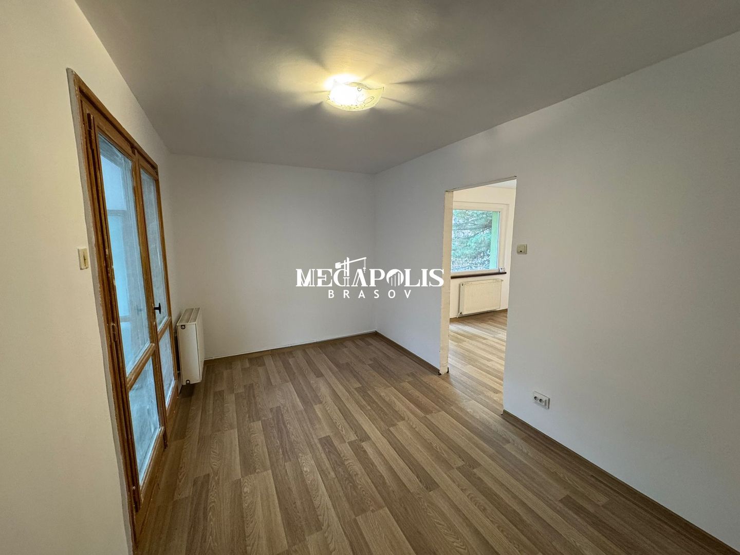 Apartament cu 3 camere Calea Bucuresti - Poză 4