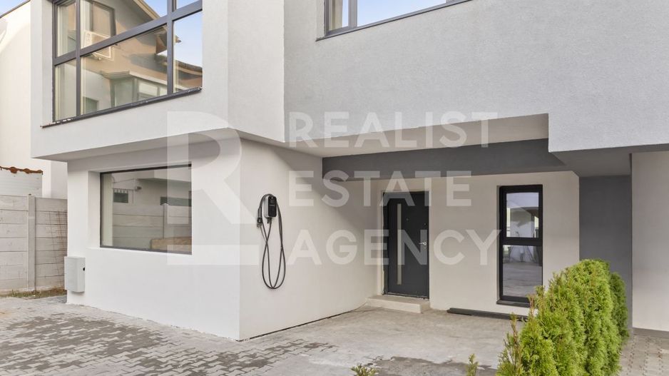 Casă nouă, spațioasă și elegantă, 7 camere, Lângă Pădurea Crețuleasca - Poză 49