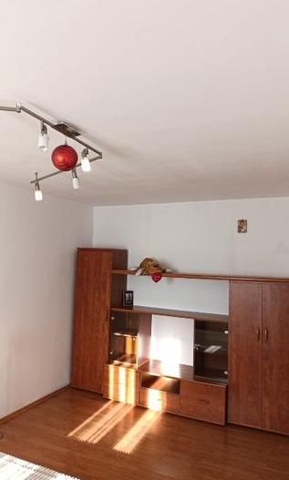 Apartament 2 camere RENOVAT de închiriat – Drumul Taberei zona Ghencea - Poză 3