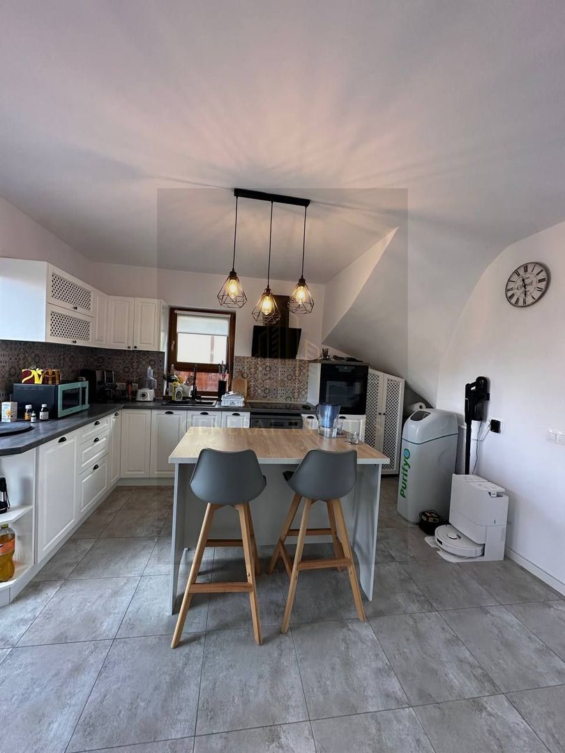 Casă modernă de vânzare în Cristian, Brașov - Poză 8