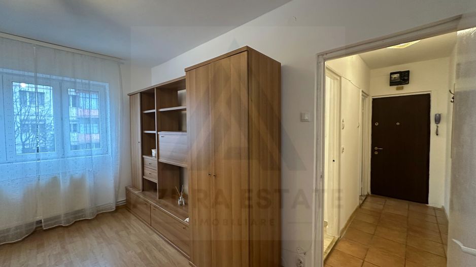Apartament 2 camere bucatarie inchisa si baie cu geam pe Nicolae Iorga - Poză 1