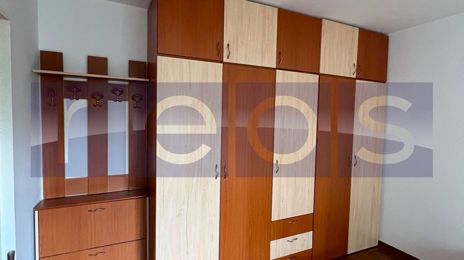Vanzare 2 camere mobilat | Zona Ozana etaj 3/4 - Poză 4
