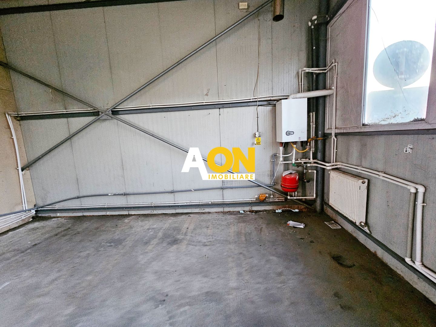 Hala 300 mp pentru depozitare sau productie, zona Lipoveni - Poză 3