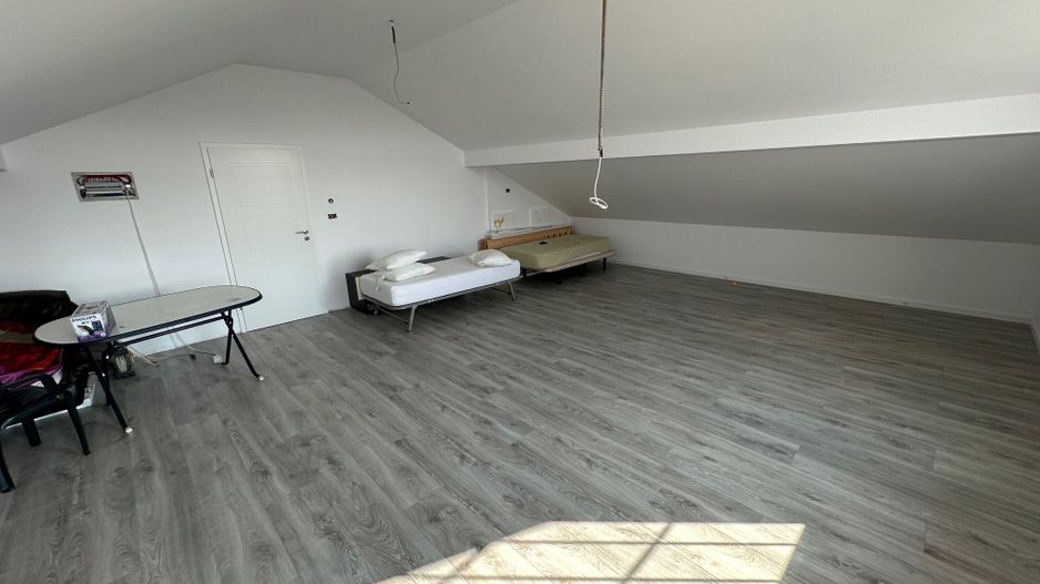 Casa individuala Dumbravita P+ M/ Teren 955 mp cu 2 fronturi - Poză 13