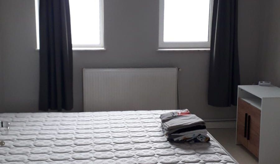 De inchiriat 2 apartamente cu 2 camere, etaj 1/2, strada Domneasca, 500 E - Poză 12