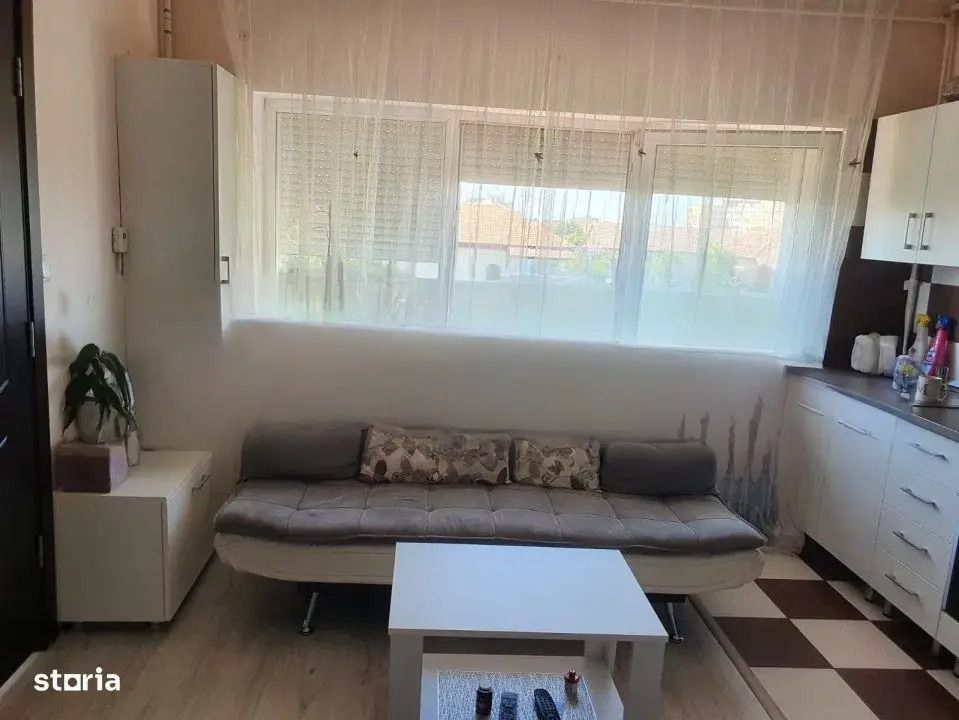 Apartament 3 cam zona Aradului mansarda. - Poză 11