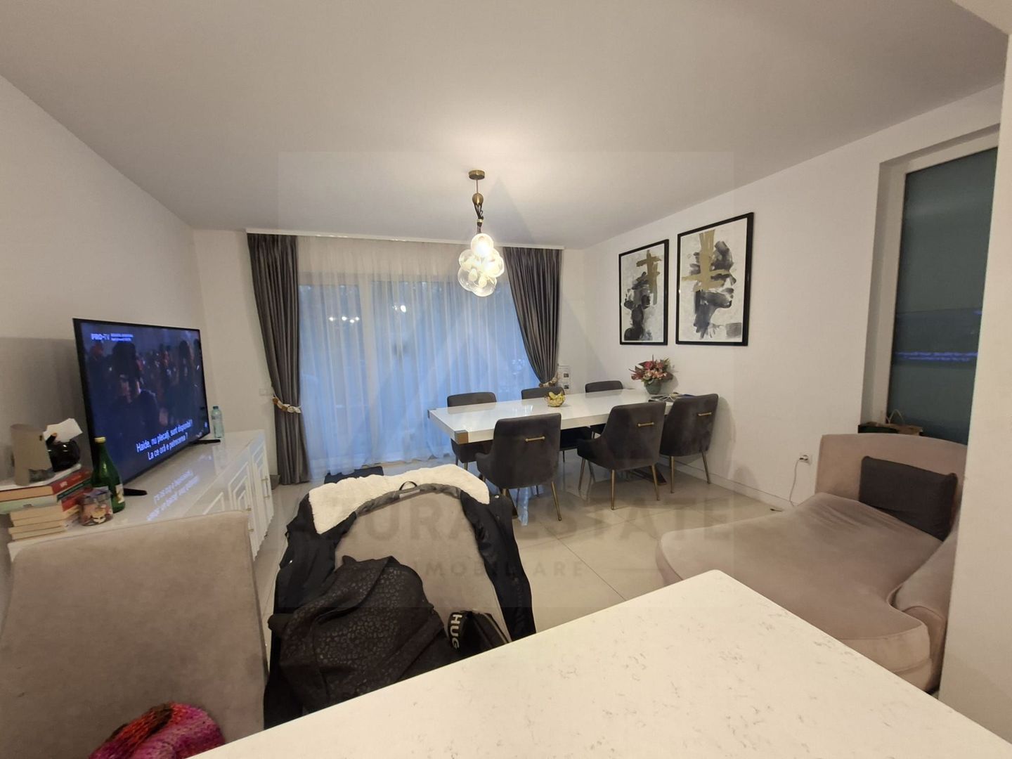 Casa moderna cu 6 camere terase 50 mp si curte in Parcul Sub Arini - Poză 6