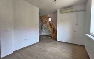 Apartament cu 2 camere la curte comuna de vanzare Ultracentral, Oradea - Poză 5