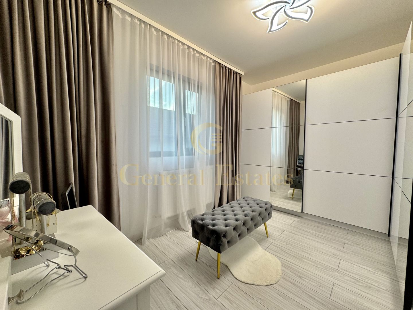 Vânzare Casă - P+ 1 - 116 m.p. - Mutare imediată în Lunca Cetățuii - Poză 20