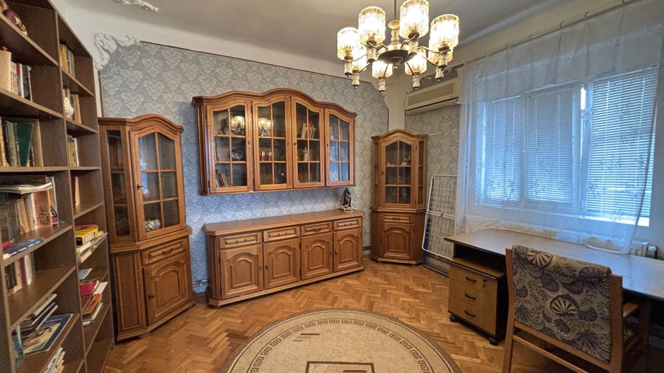 Casa de închiriat zona Modern - Poză 4