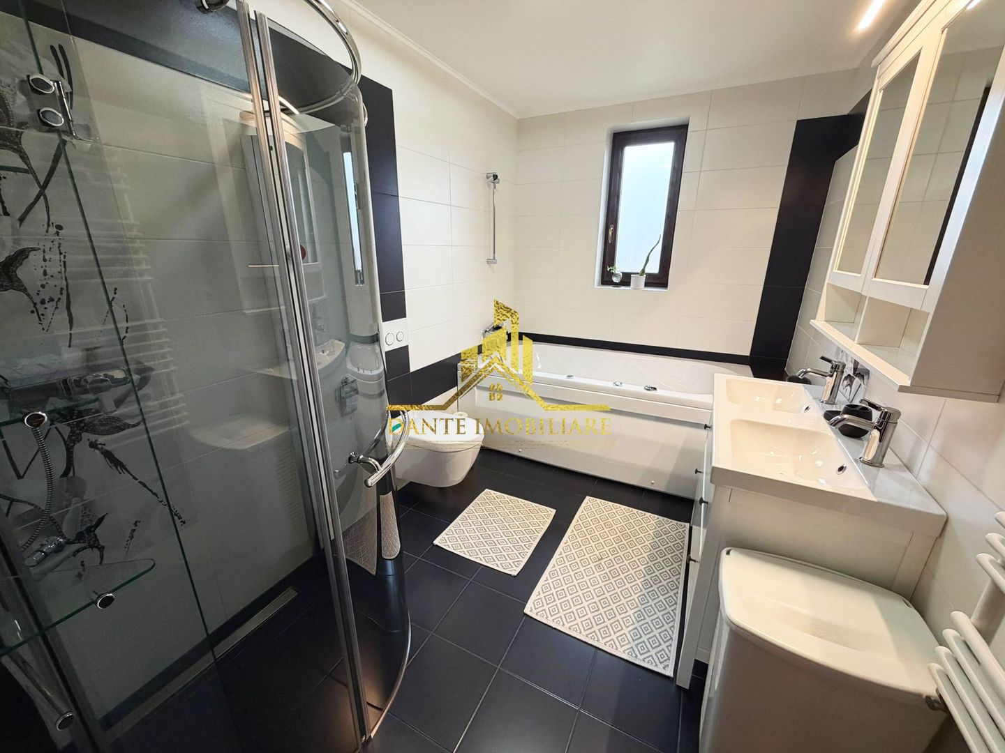 Casa, 3 dormitoare, 3 bai, ultrafinisata, mobilat lux, Faget - Poză 8