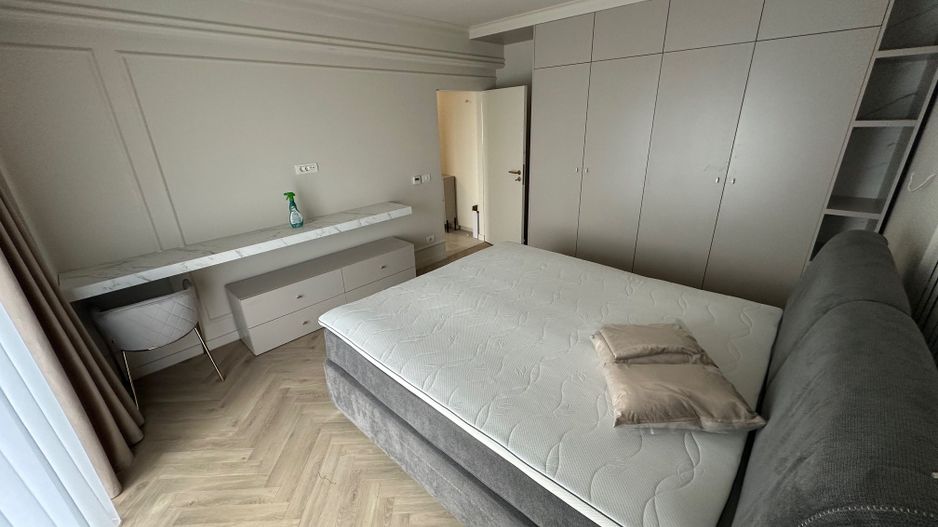 Apartment deosebit  se vinde complet mobilat - Poză 4