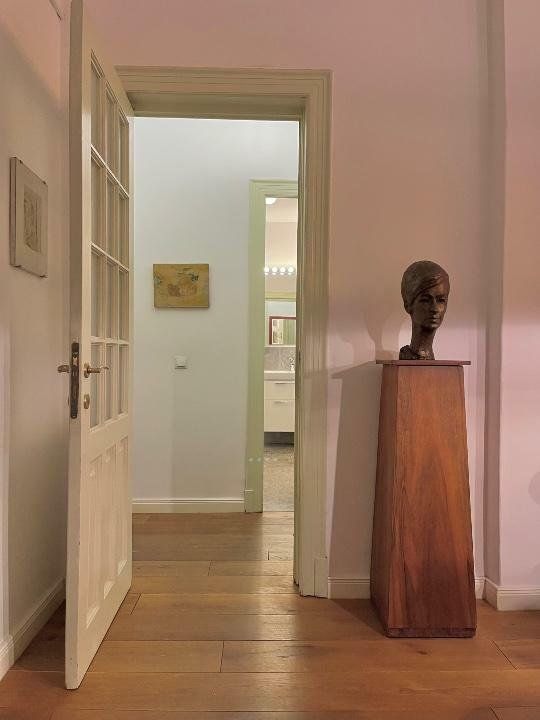 Apartament mare, luminos si stilat langa Cismigiu - sector 1. - Poză 6