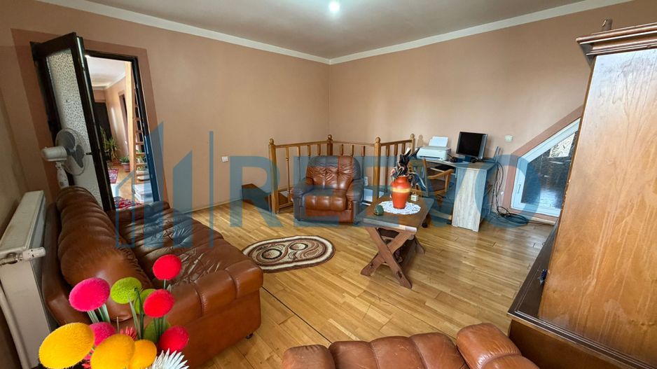 Casă/Vilă de vânzare în comuna Târgu Trotuș, județul Bacău. - Poză 24