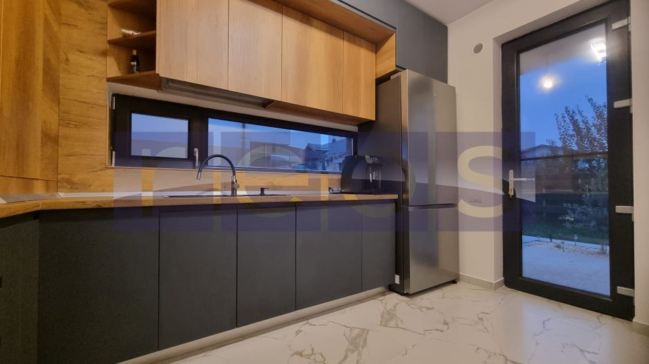 VANZARE VILA - DUPLEX  4 CAMERE - BERCENI  -, P+1E - Poză 7