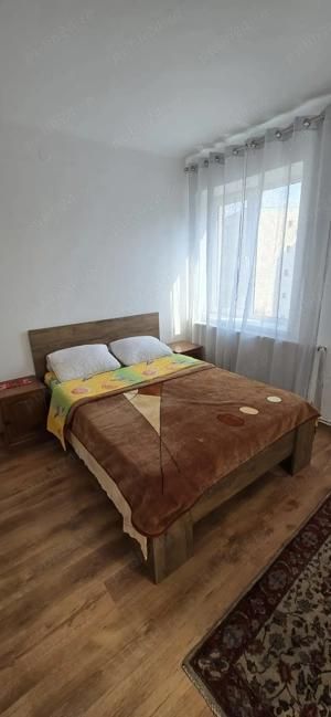 Vânzare apartament 2 camere Central Târgu Jiu etaj 2 - Poză 5