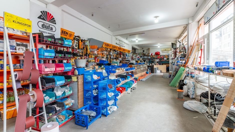 Vanzare Cladire P+1+M cu Spatiu Comercial + Rezidential, Apusului - Poză 5
