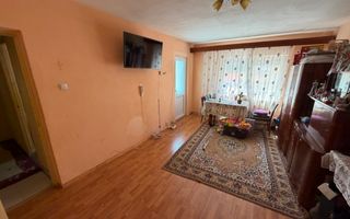Apartament 2 camere, etaj 2 - Cugir - Poză 2
