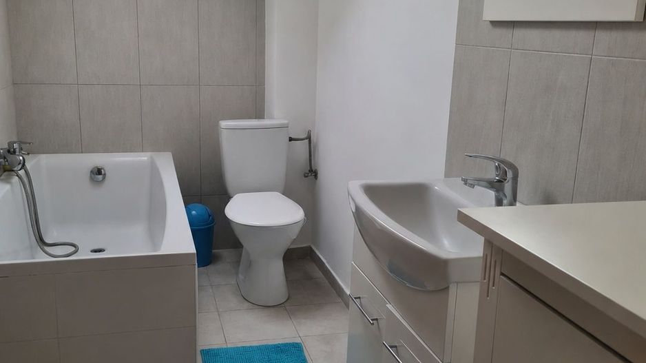 Casă de închiriat în Dumbravita – 3 dormitoare si garaj - Poză 8