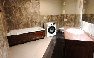 Apartament modern 3 camere, de închiriat, str. Transilvaniei! - Poză 9