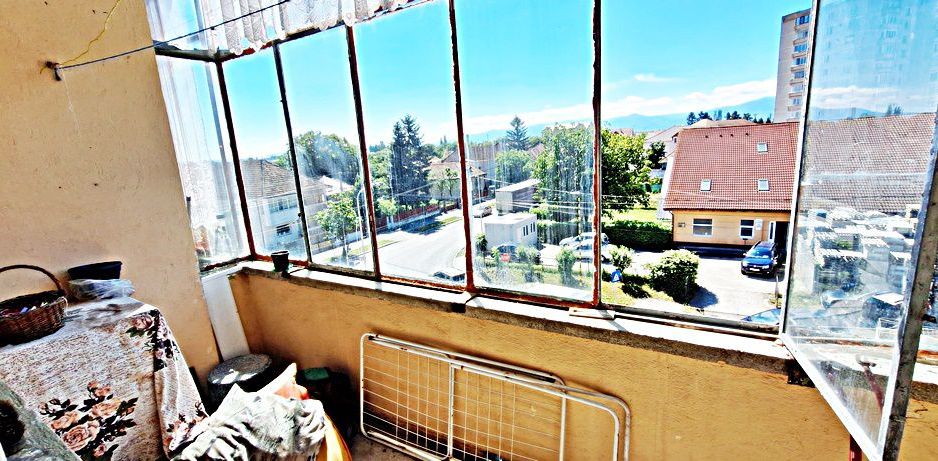 Apartament cu doua camere, etaj 3/4 in Fagaras, zona Garii, 34000 euro - Poză 3