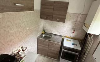 Garsonieră cochetă în Gruia, aproape de stadionul CFR. - Poză 4