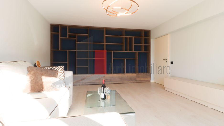 Apartamentul "XENTE",langa Casa Poporului, intri si te indragosteti pe loc de el - Poză 5