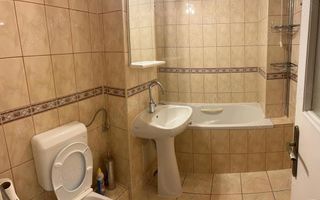 Închirez apartament cu 3 camere, 70mp, zona Tudor. - Poză 5