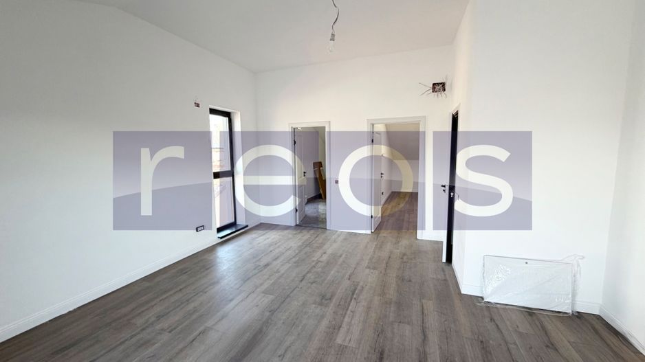 VILA INDIVIDUALA P+1+M | 284 MP UTILI | 5 DORMITOARE | ZONA BUCURESTII NOI - Poză 17