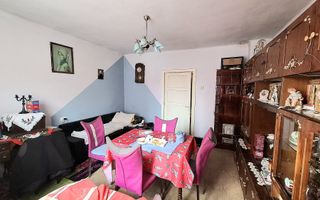 Casa tip duplex | 2 camere |  Zona Vasile Aron - Poză 9