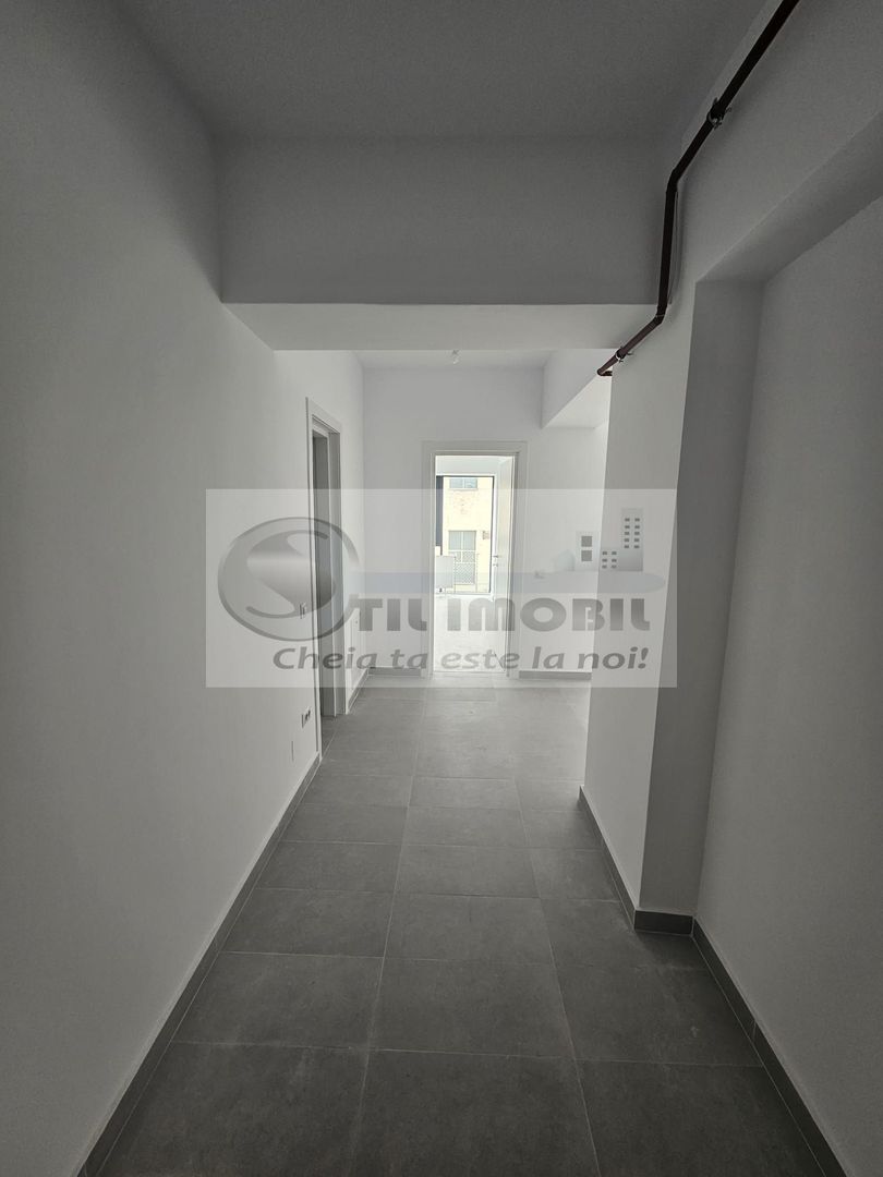 INTABULAT! MUTARE IMEDIATA! Apartament cu 2 camere decomandat Central - Poză 5