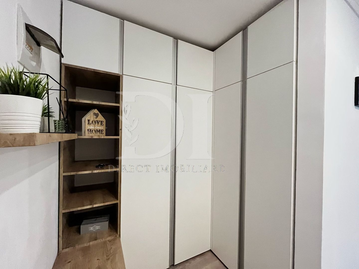 Apartament cu 2 camere semidecomandat , 57 mp, în zona BMW - Poză 10