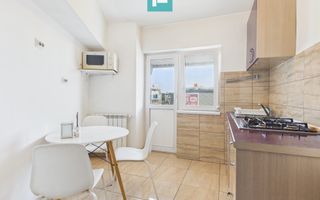 Apartament 2 camere pe Bulevardul Libertății - Poză 4