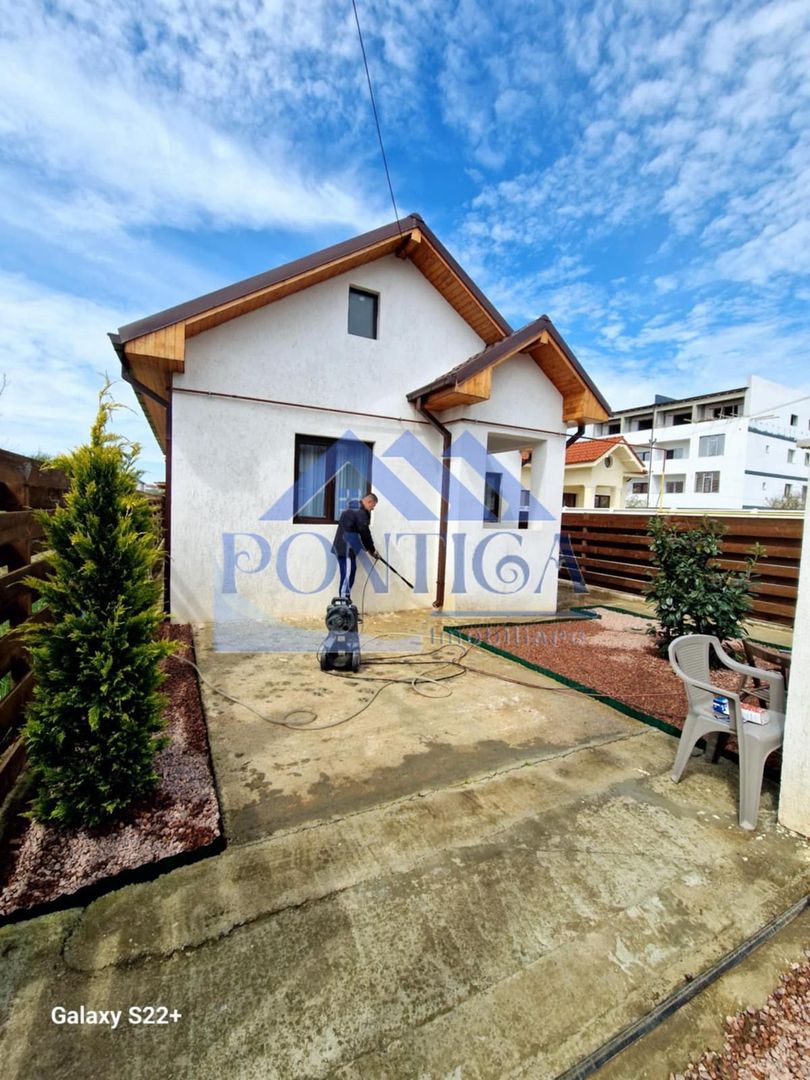 Casă spațioasă, mobilată și utilată în Năvodari Nord-Vest - Poză 13