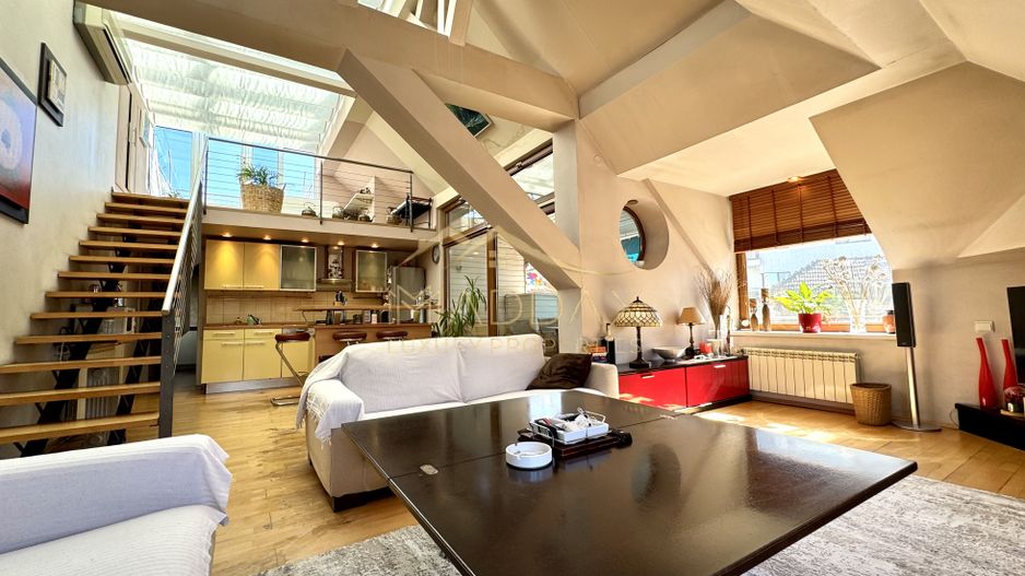 Apartament in Vila *142mp* / *100mp curte proprie* / Garaj // Kiseleff - Poză 1