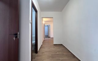 DE ÎNCHIRIAT! Spațiu comercial bine poziționat - Poză 2