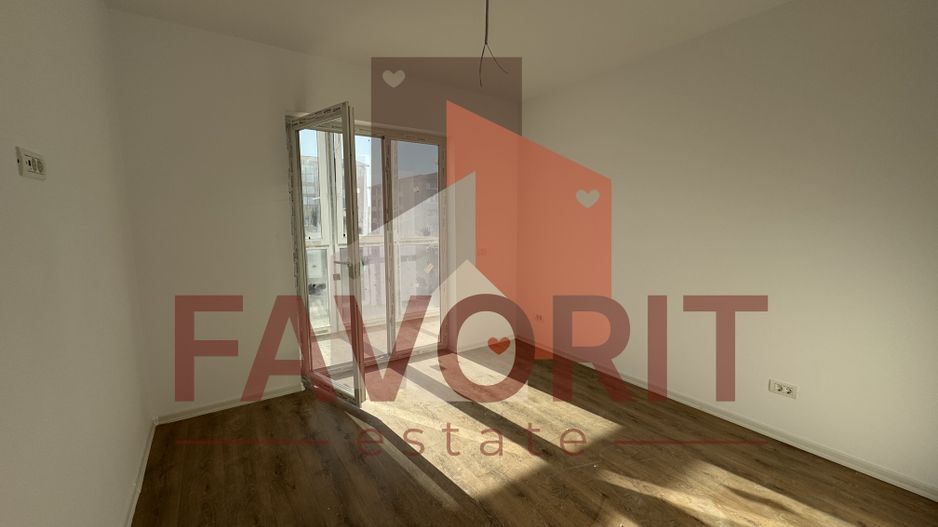 Etaj intermediar. Bloc nou finalizat. Loc de parcare inclus - Poză 1