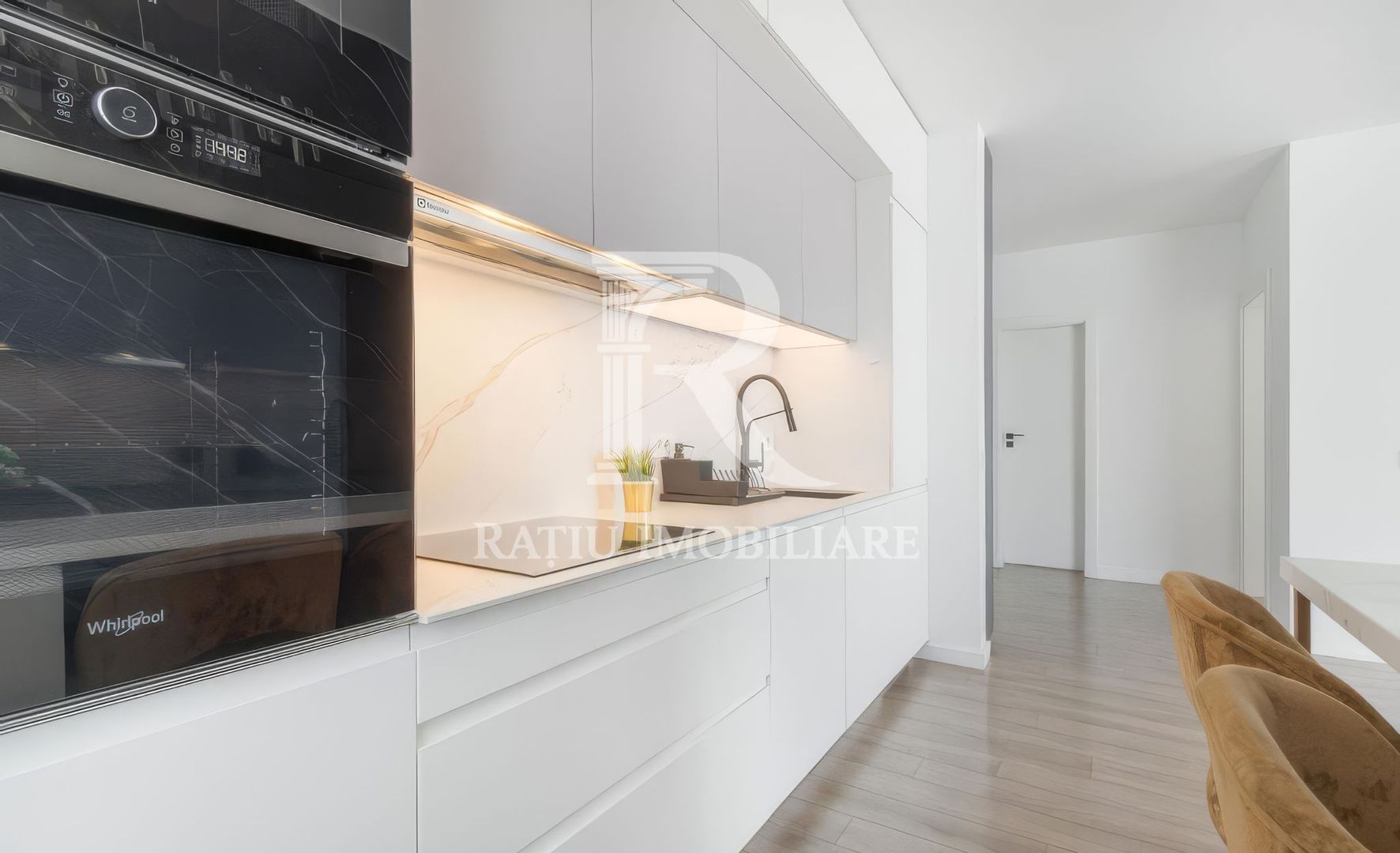 Apartament cu 3 camere | Garaj subteran inclus | Oradea - Poză 7