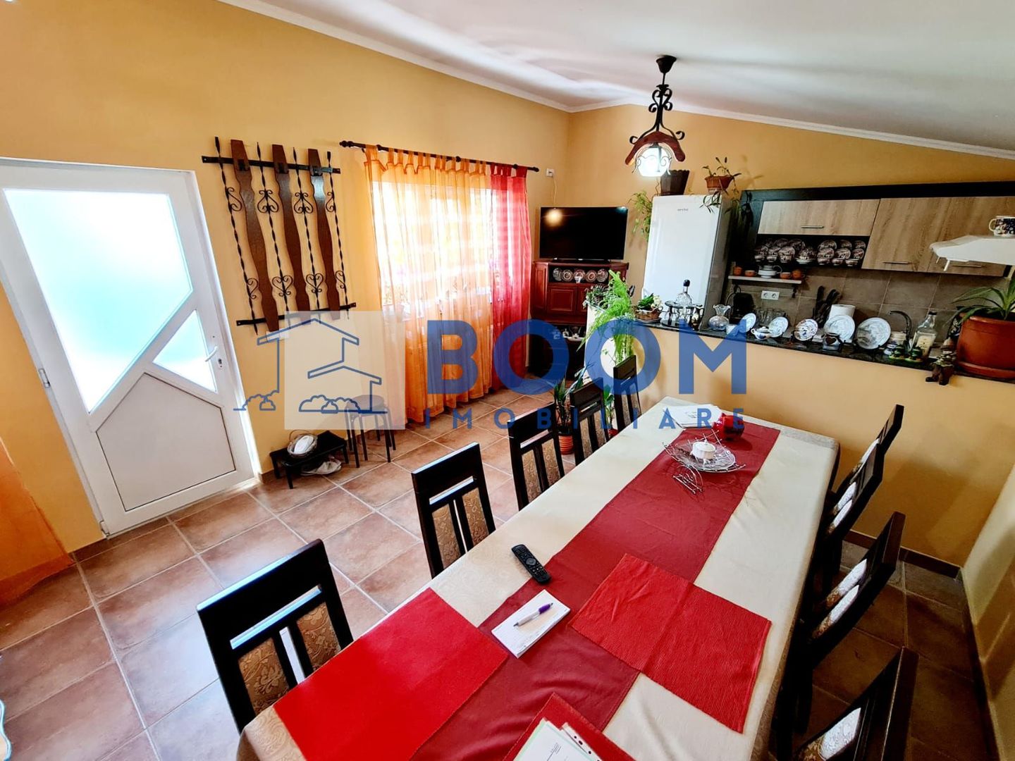 Casa moderna langa Taverna D"Amici | - Poză 2